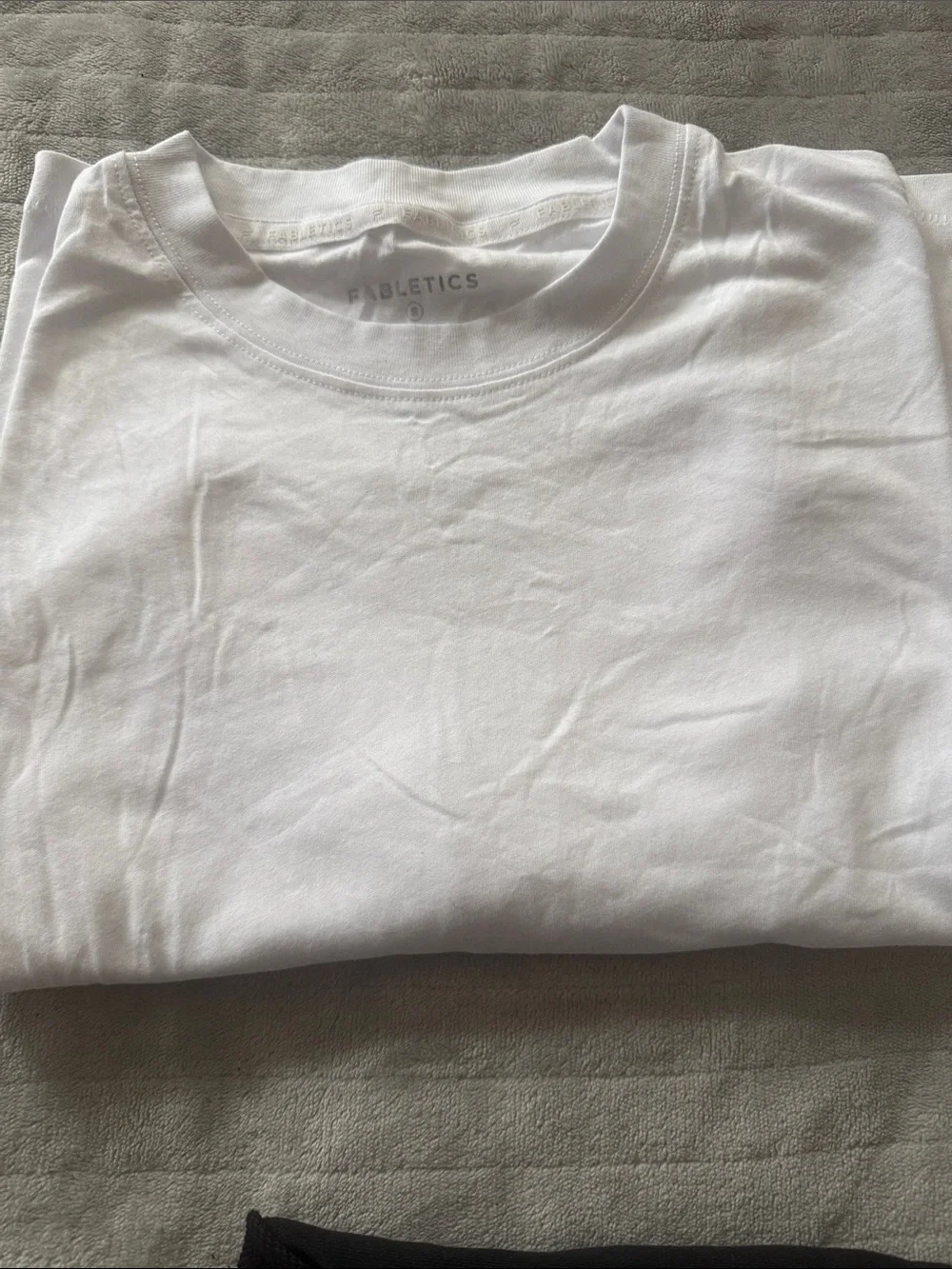 Fabletics Bundle - Picture 3 of 6